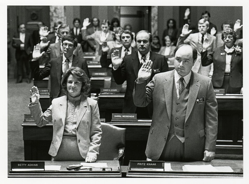 Swearing-in ceremony in the Senate Chamber during the opening day of the 1983 legislative session, S
