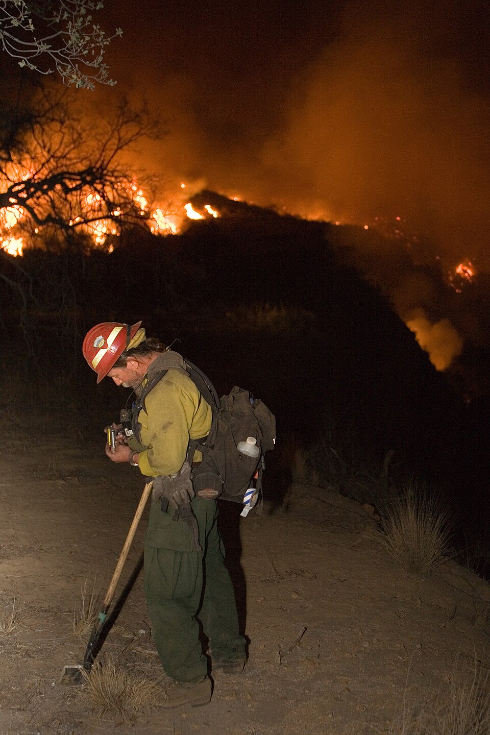 San Diego, CA, October 26,2007 -- Northern California firefighter checks Relative Humidity factor (R